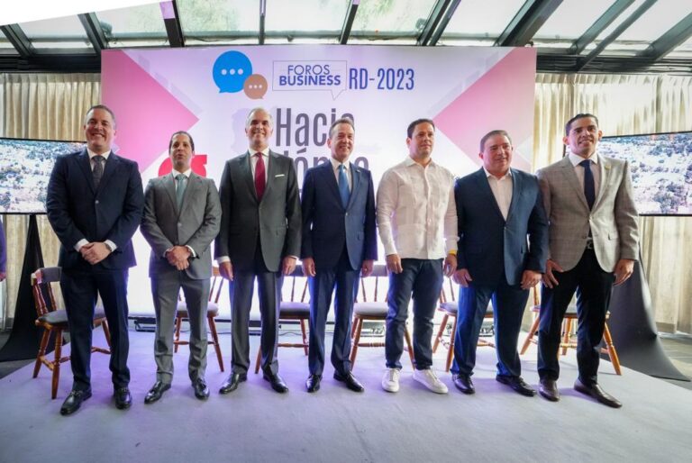Gala Media Group analiza el rumbo del país en Foro Business 2023
