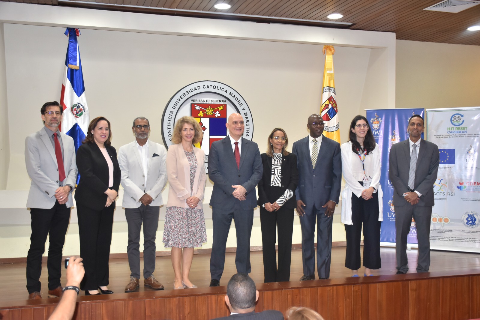 Ministro de Economía expone alcances, avances, objetivos y desafíos de la Ley 368-22 de Ordenamiento Territorial, en apertura del Caribbean Urban Forum