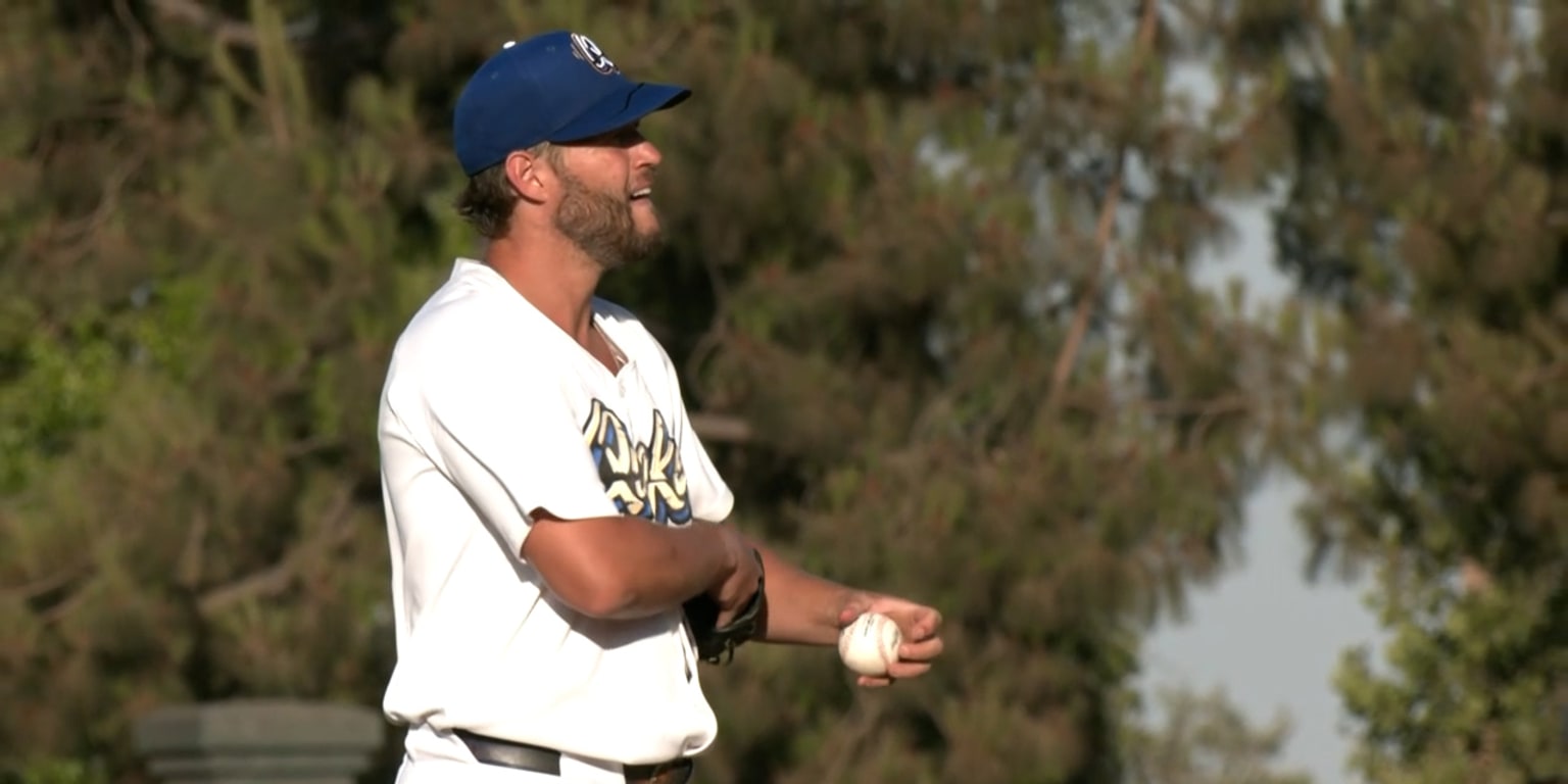 Clayton Kershaw lució sólido en su primera apertura de rehabilitación