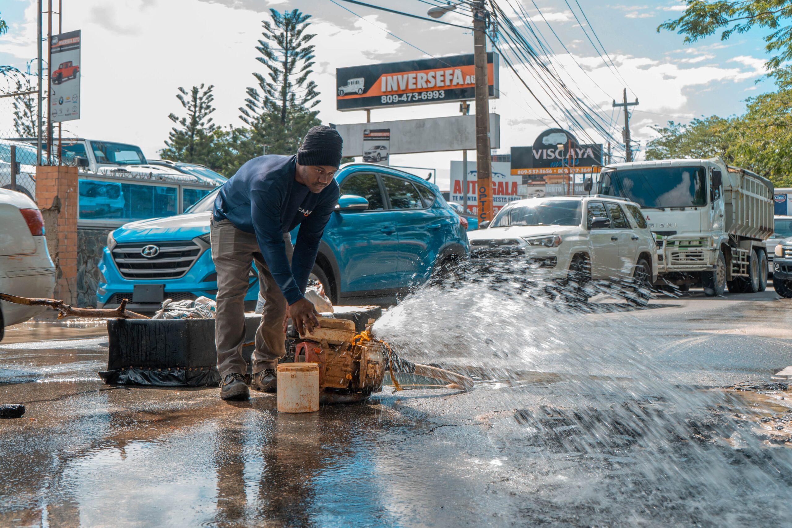 Caasd corrige 591 averías en redes de distribución de agua potable en julio; mejora el servicio para miles de usuarios