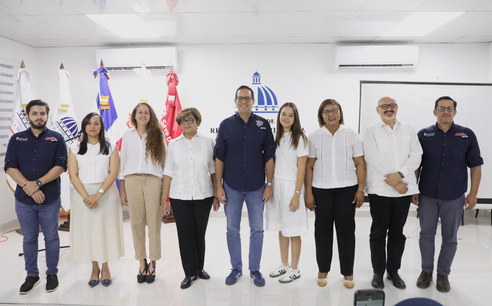 Gobierno, sector privado y sociedad civil se unen para fomentar cultura de protección de niños, niñas y adolescentes en el modelo turístico de Pedernales – Cabo Rojo