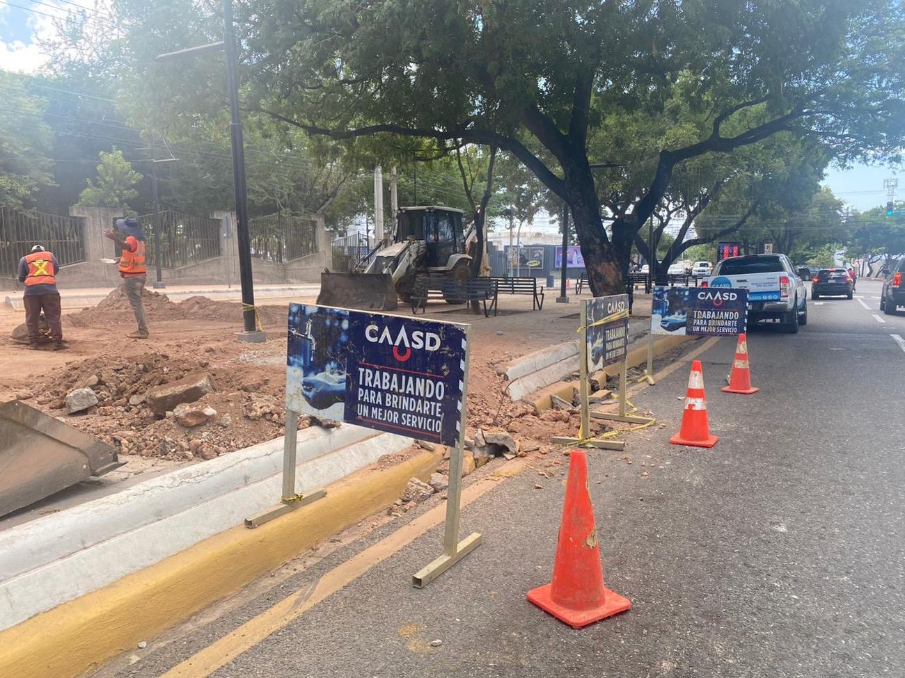 Caasd resuelve más de 214 averías de agua en una semana; llama a ciudadanos a reportarlas