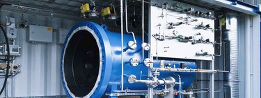 Qué es el e-diésel: el prometedor combustible sintético basado en "agua y aire" compatible con los motores convencionales