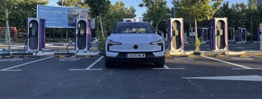 España se ha llenado de puntos de carga para coches eléctricos. El problema es que no los estamos utilizando