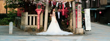 Japón se parece cada vez más a un parque temático masificado. Así que hay un negocio en alza: el turismo de bodas