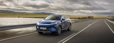 Autonomía WLTP combinada y urbana, consumo eléctrico combinado y urbano: todo lo que tienes que saber en 2026 antes de comprar un coche 